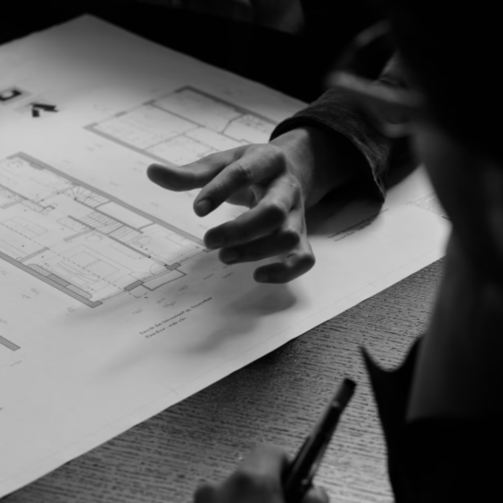 Otros servicios técnicos y legales (Servicios)